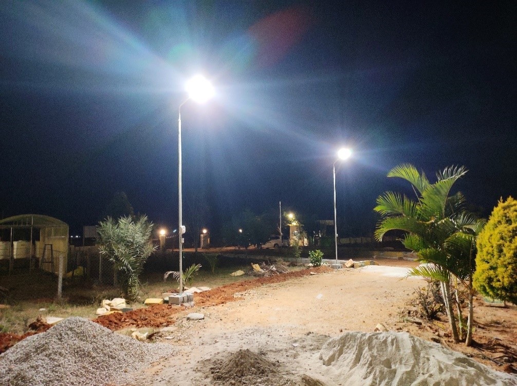 LoRaWAN Energy Efficient Street Light