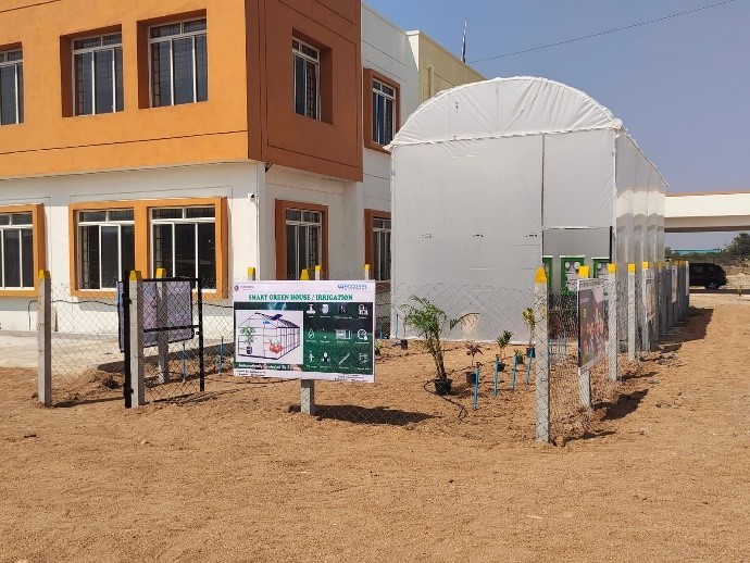 SMART GREEN HOUSE AND IRRIGATION SYSTEM